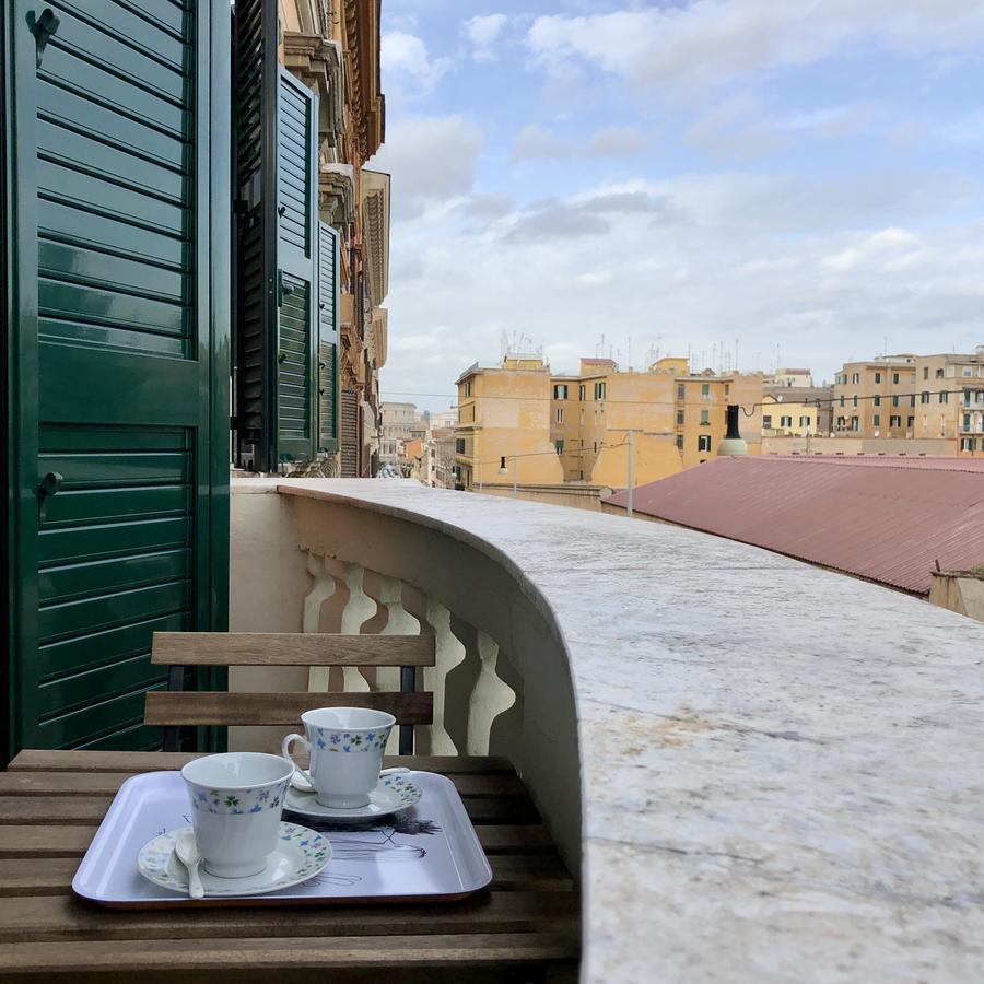 Colosseo Friendly Suite & Rooms Roma Exterior foto